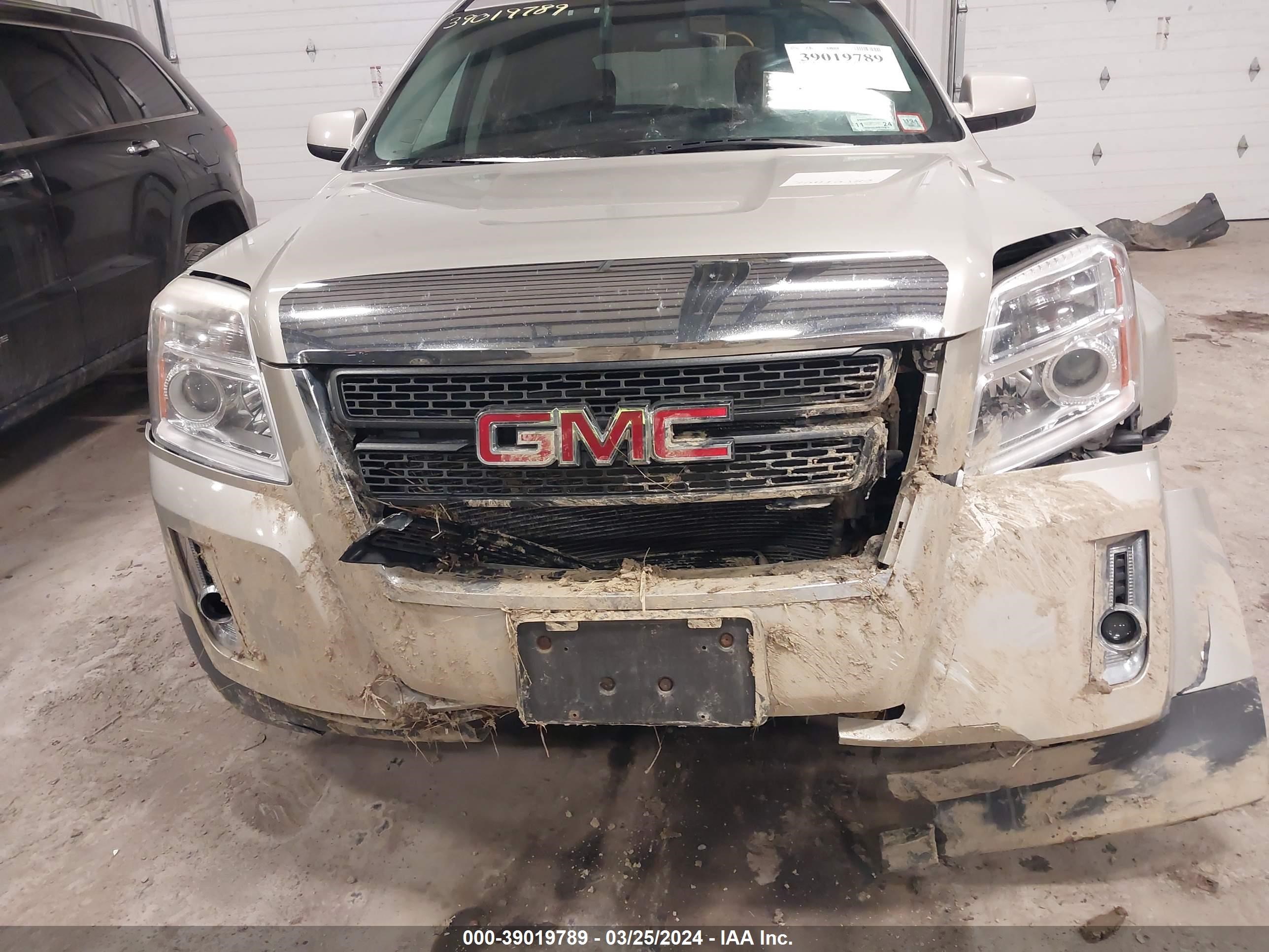 Photo 5 VIN: 2GKFLVEK6E6336389 - GMC TERRAIN 