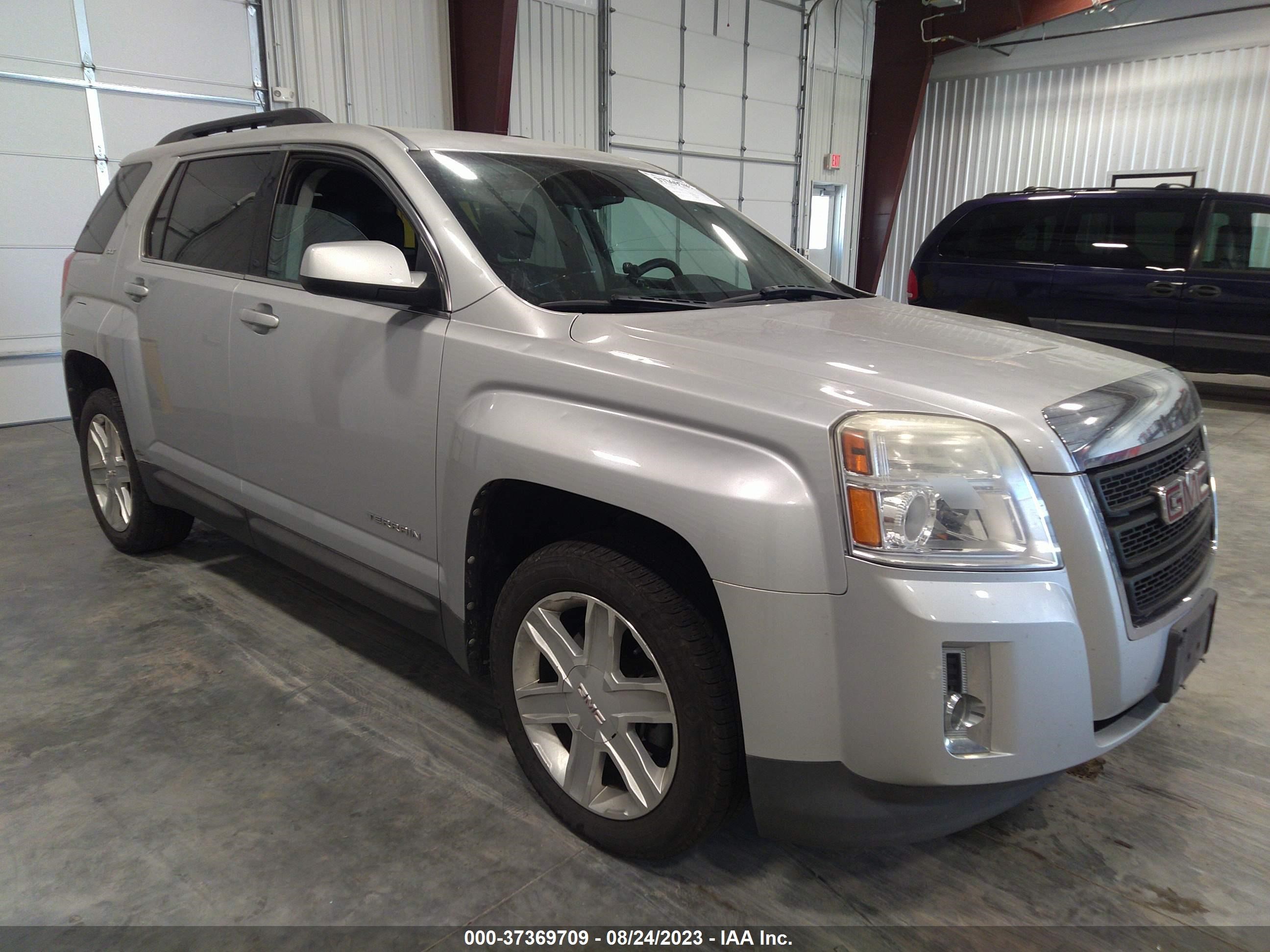 Photo 0 VIN: 2GKFLVEK8C6311605 - GMC TERRAIN 