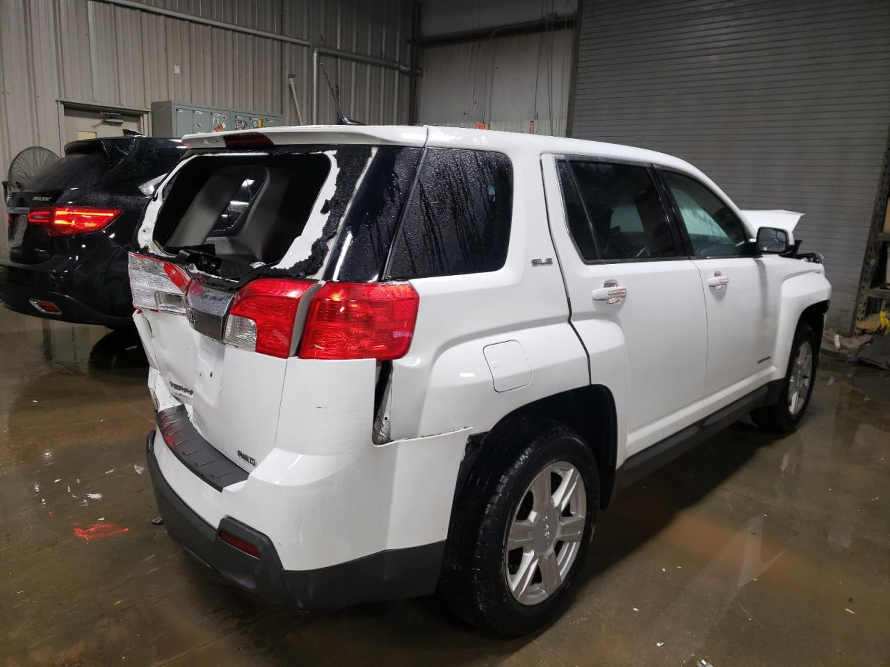 Photo 2 VIN: 2GKFLVEKXE6285334 - GMC TERRAIN 