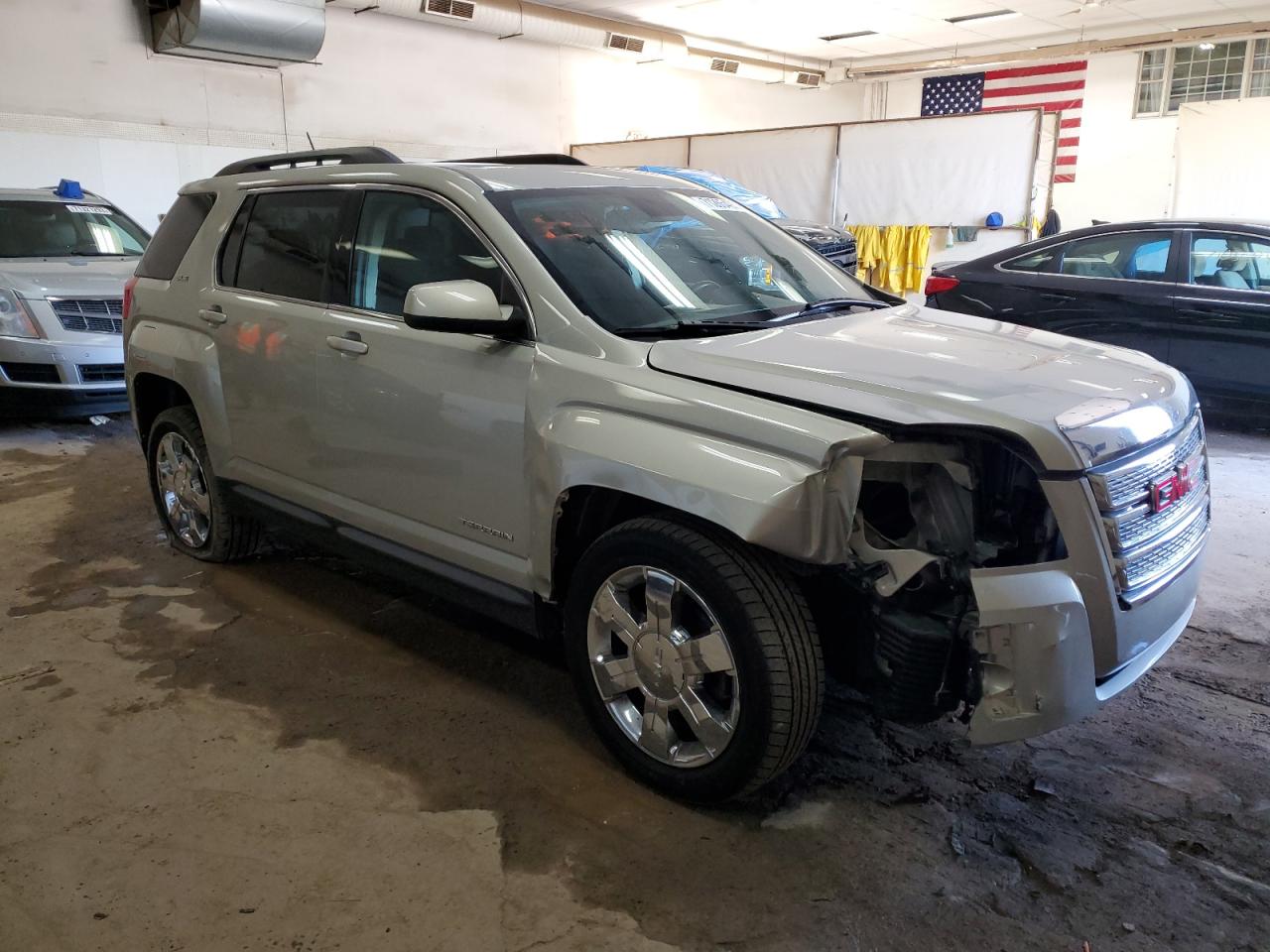 Photo 3 VIN: 2GKFLWE31F6174915 - GMC TERRAIN 