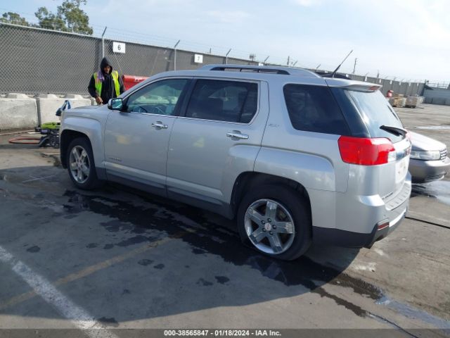 Photo 2 VIN: 2GKFLWE52C6142214 - GMC TERRAIN 