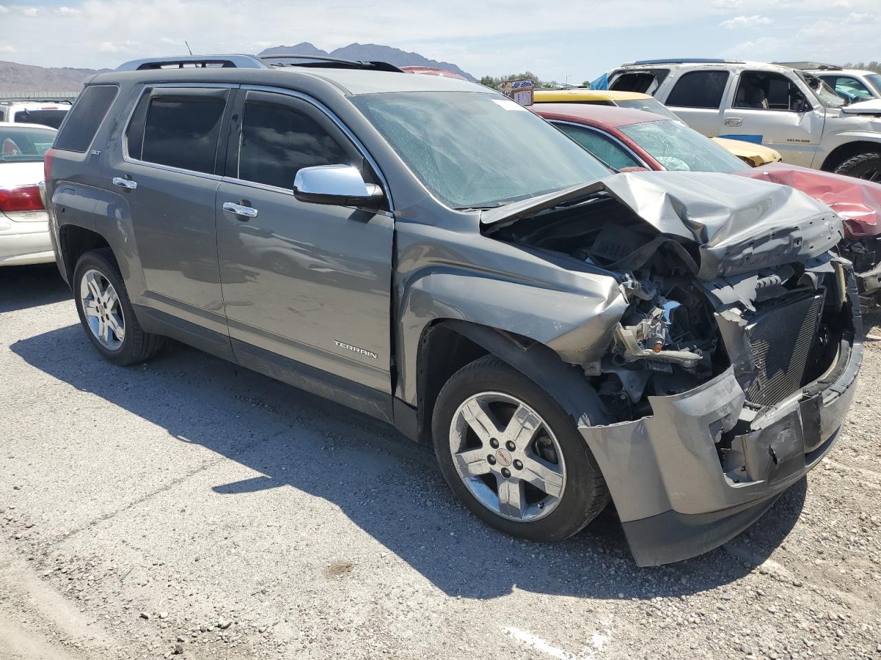 Photo 3 VIN: 2GKFLWE55C6334808 - GMC TERRAIN 