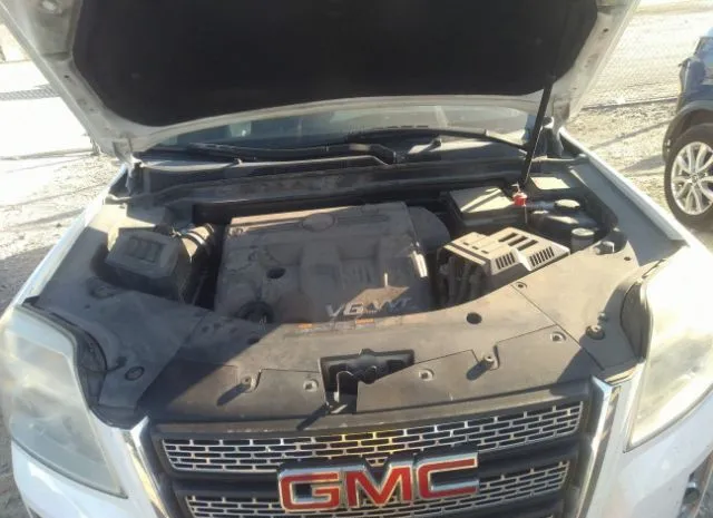 Photo 9 VIN: 2GKFLWE56C6379000 - GMC TERRAIN 