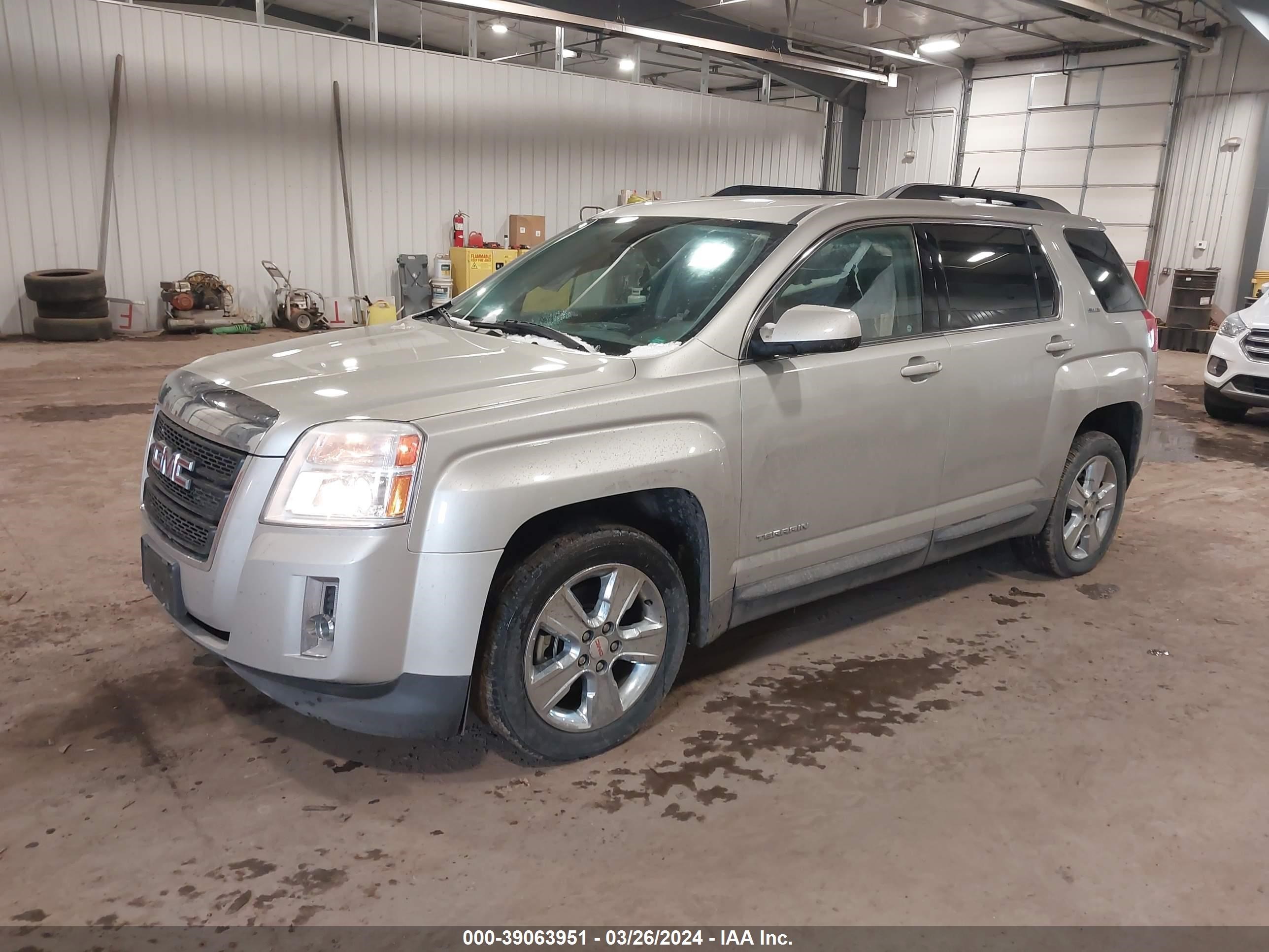 Photo 1 VIN: 2GKFLWEK3E6330376 - GMC TERRAIN 