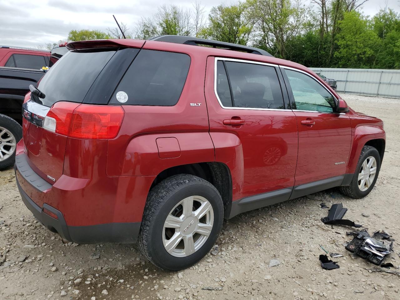 Photo 2 VIN: 2GKFLXE30F6131768 - GMC TERRAIN 