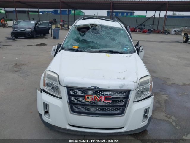 Photo 5 VIN: 2GKFLXE30F6425932 - GMC TERRAIN 