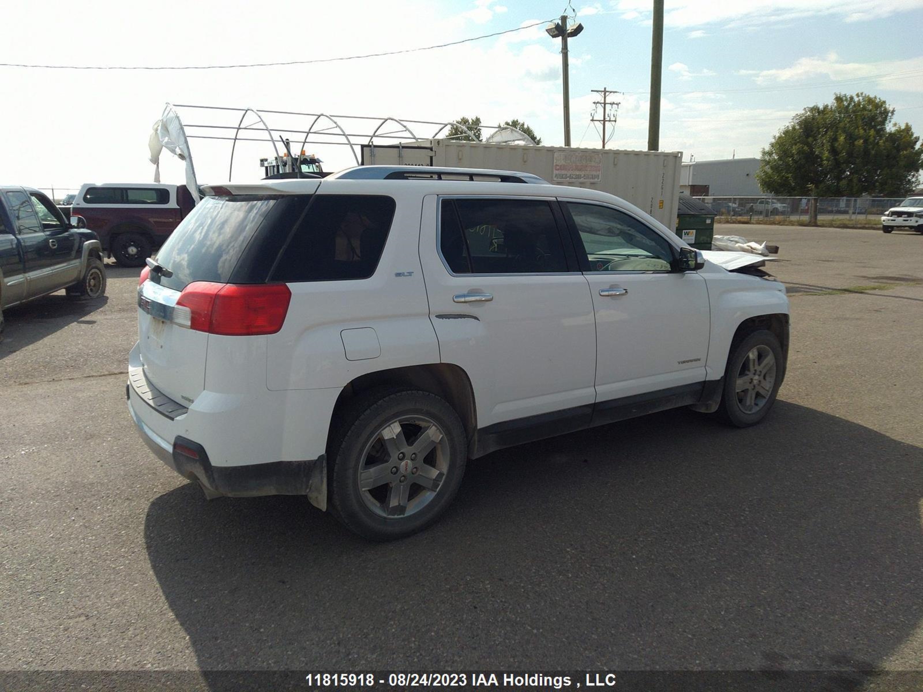 Photo 3 VIN: 2GKFLXE39D6343372 - GMC TERRAIN 