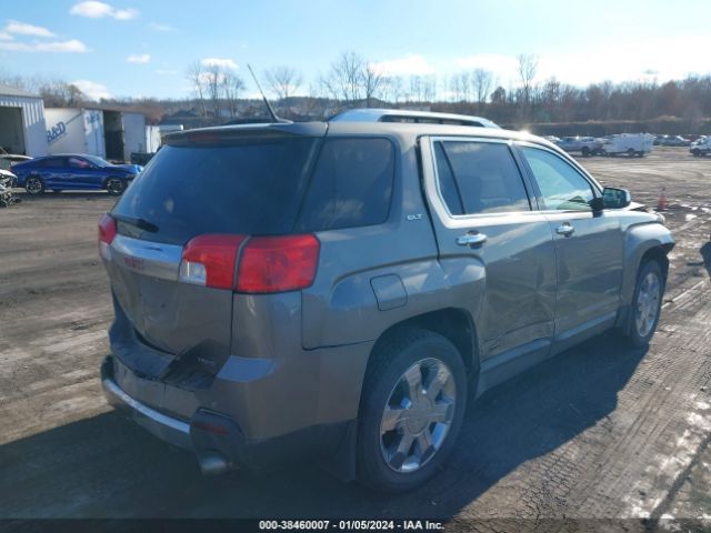 Photo 3 VIN: 2GKFLXE55C6259517 - GMC TERRAIN 