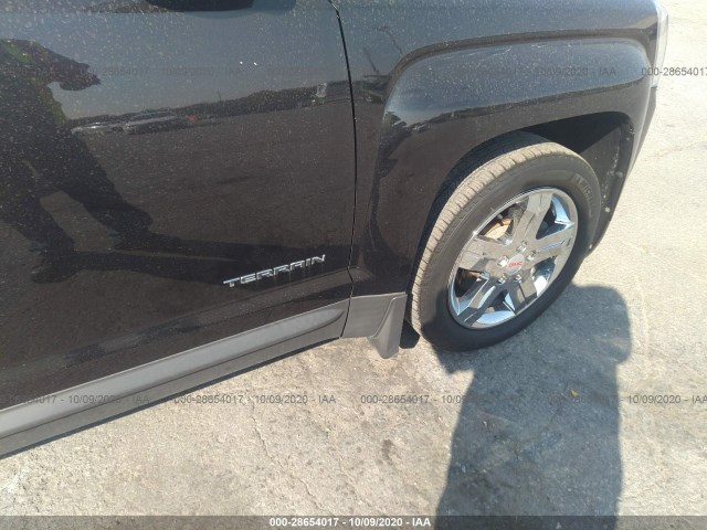 Photo 5 VIN: 2GKFLXEK0C6236975 - GMC TERRAIN 