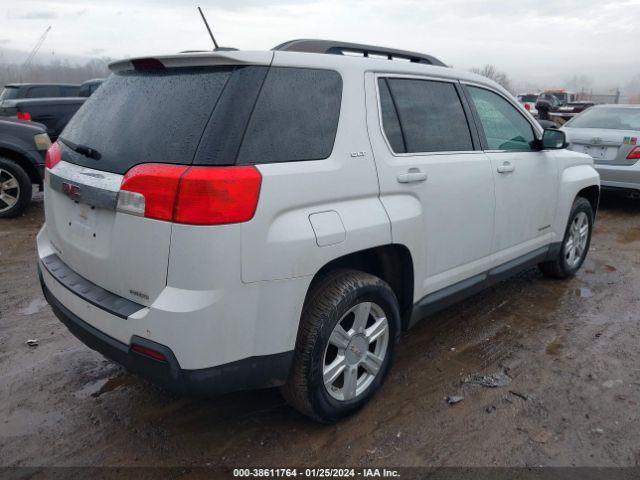 Photo 3 VIN: 2GKFLXEK1F6418611 - GMC TERRAIN 