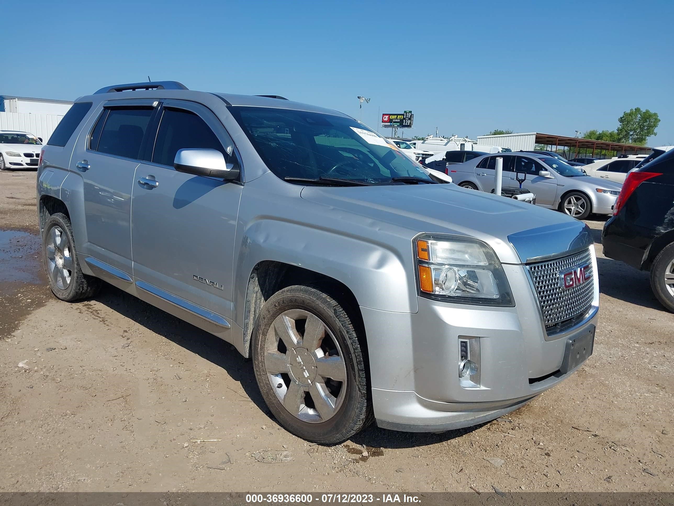 Photo 5 VIN: 2GKFLYE33D6155646 - GMC TERRAIN 