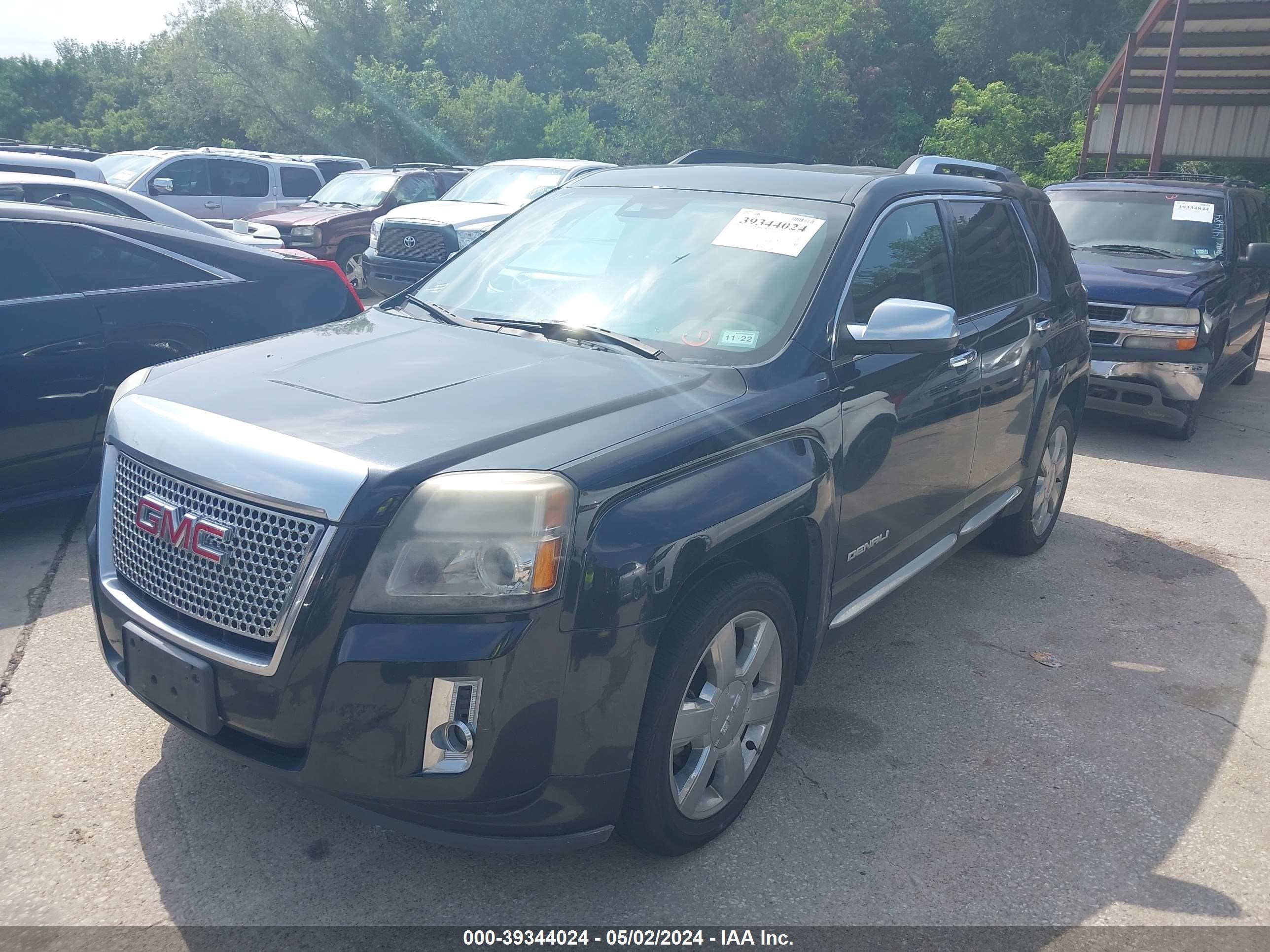 Photo 1 VIN: 2GKFLZE36D6214825 - GMC TERRAIN 