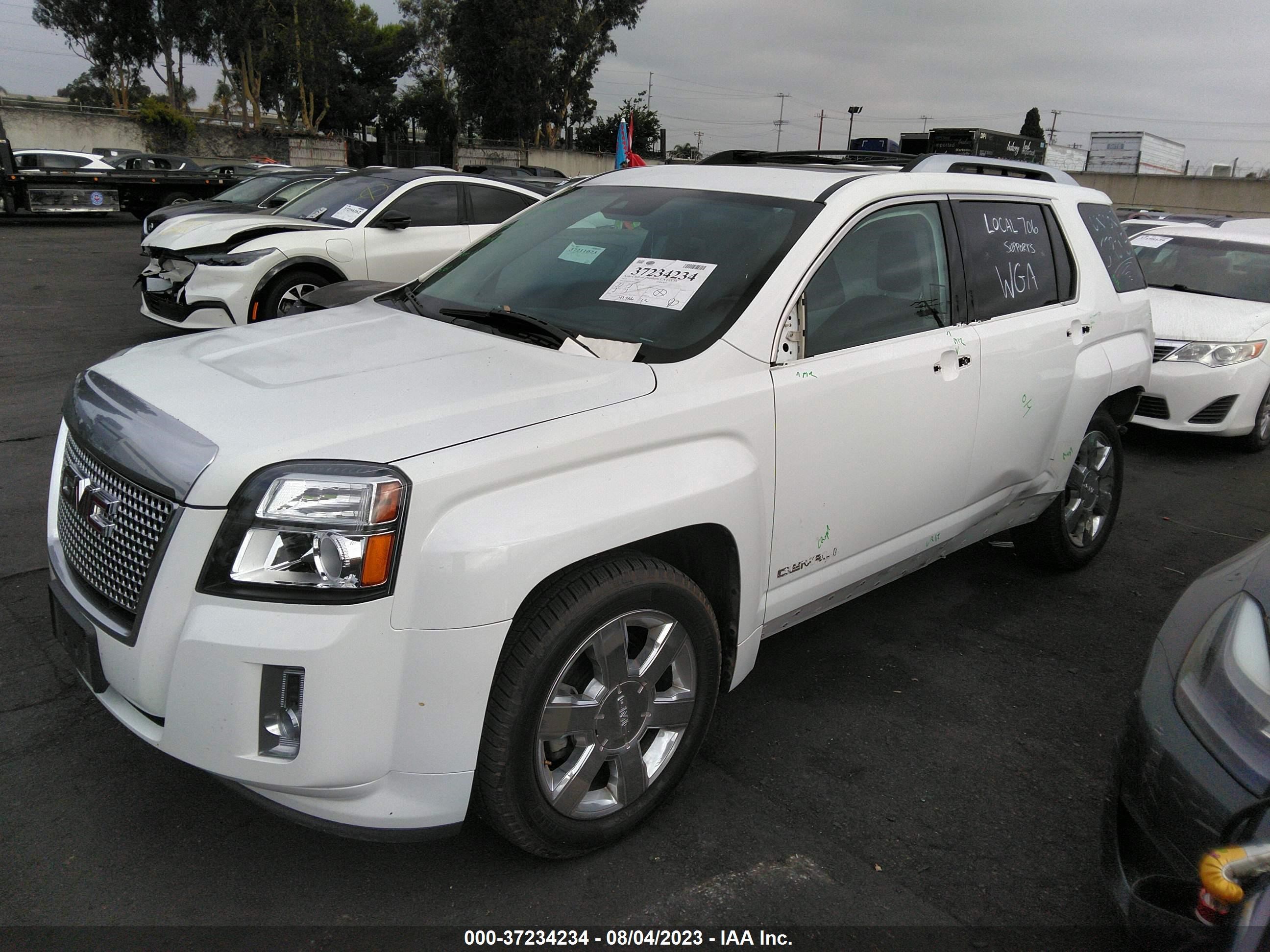 Photo 1 VIN: 2GKFLZE38D6316482 - GMC TERRAIN 