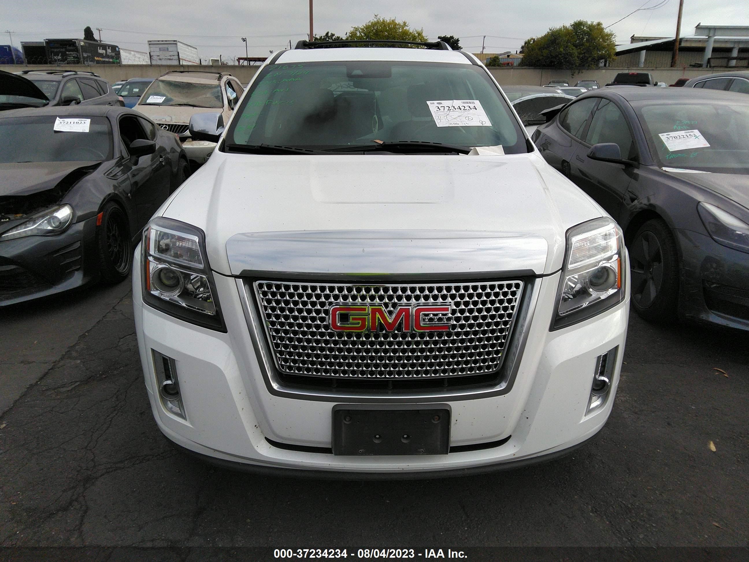 Photo 12 VIN: 2GKFLZE38D6316482 - GMC TERRAIN 