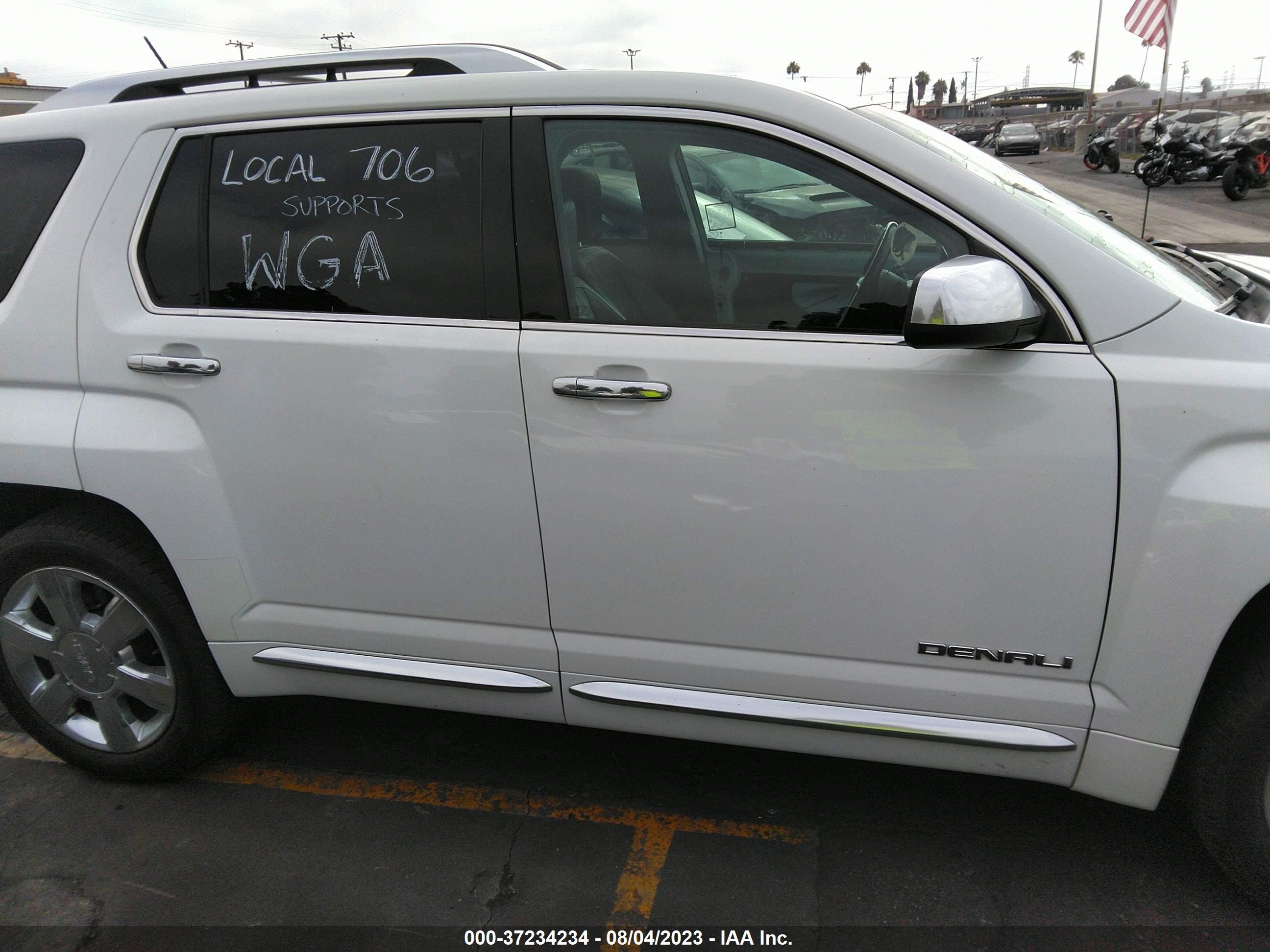 Photo 13 VIN: 2GKFLZE38D6316482 - GMC TERRAIN 