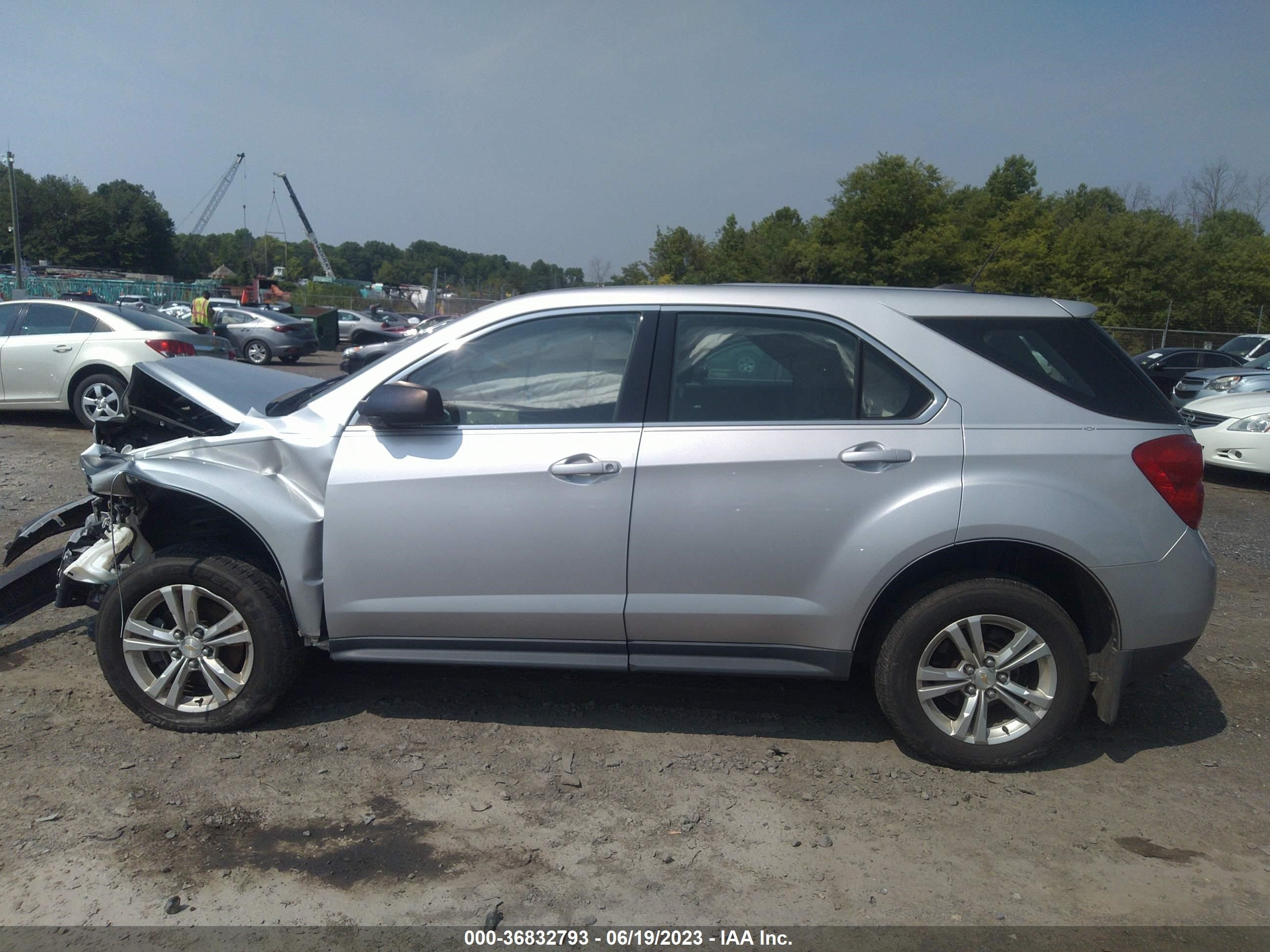 Photo 13 VIN: 2GNALAEK1F1149064 - CHEVROLET EQUINOX 