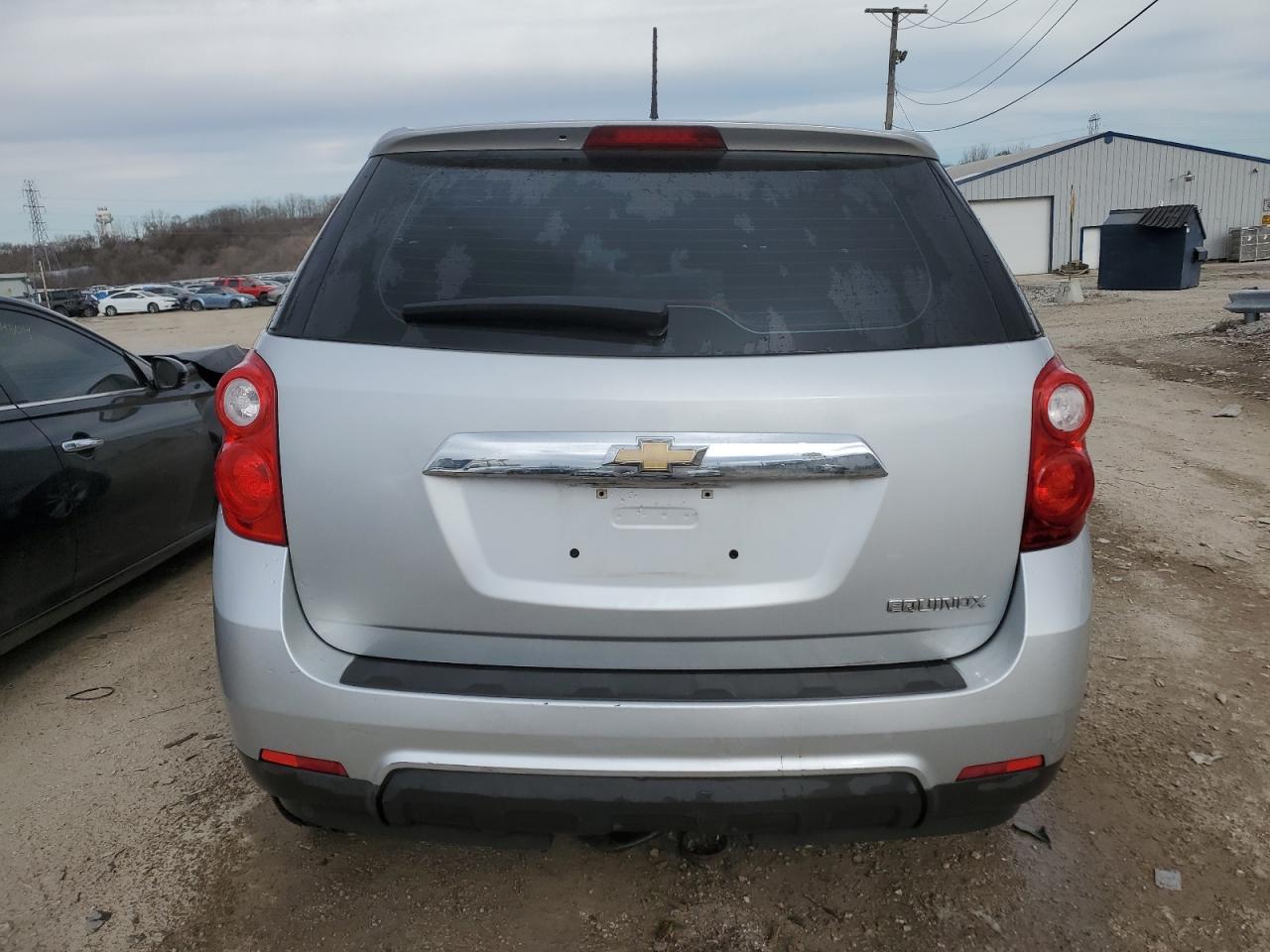 Photo 5 VIN: 2GNALAEK1F6156888 - CHEVROLET EQUINOX 