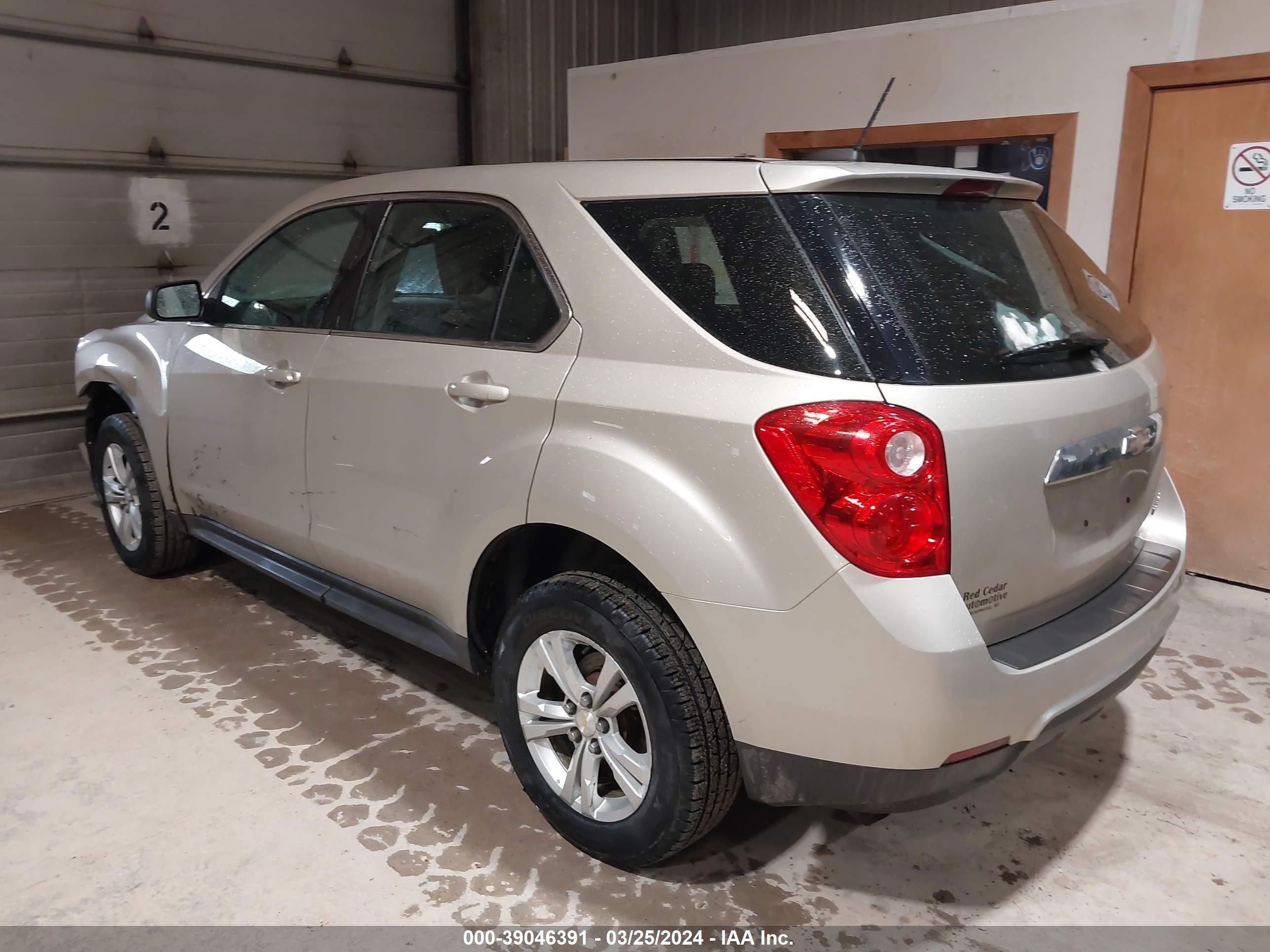 Photo 2 VIN: 2GNALAEK2F1158873 - CHEVROLET EQUINOX 