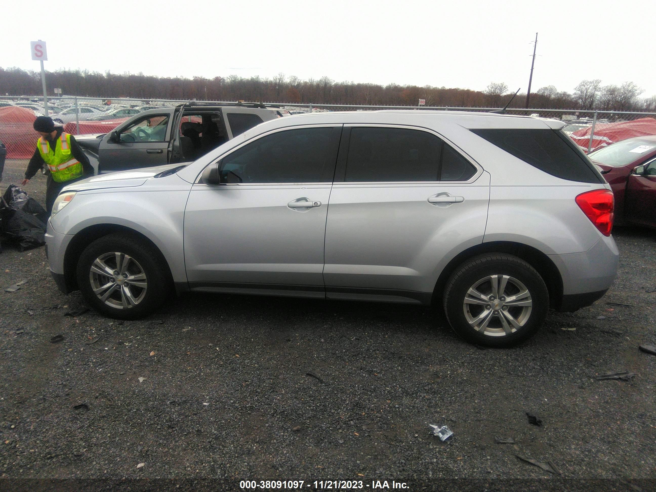 Photo 13 VIN: 2GNALAEK7E1134969 - CHEVROLET EQUINOX 