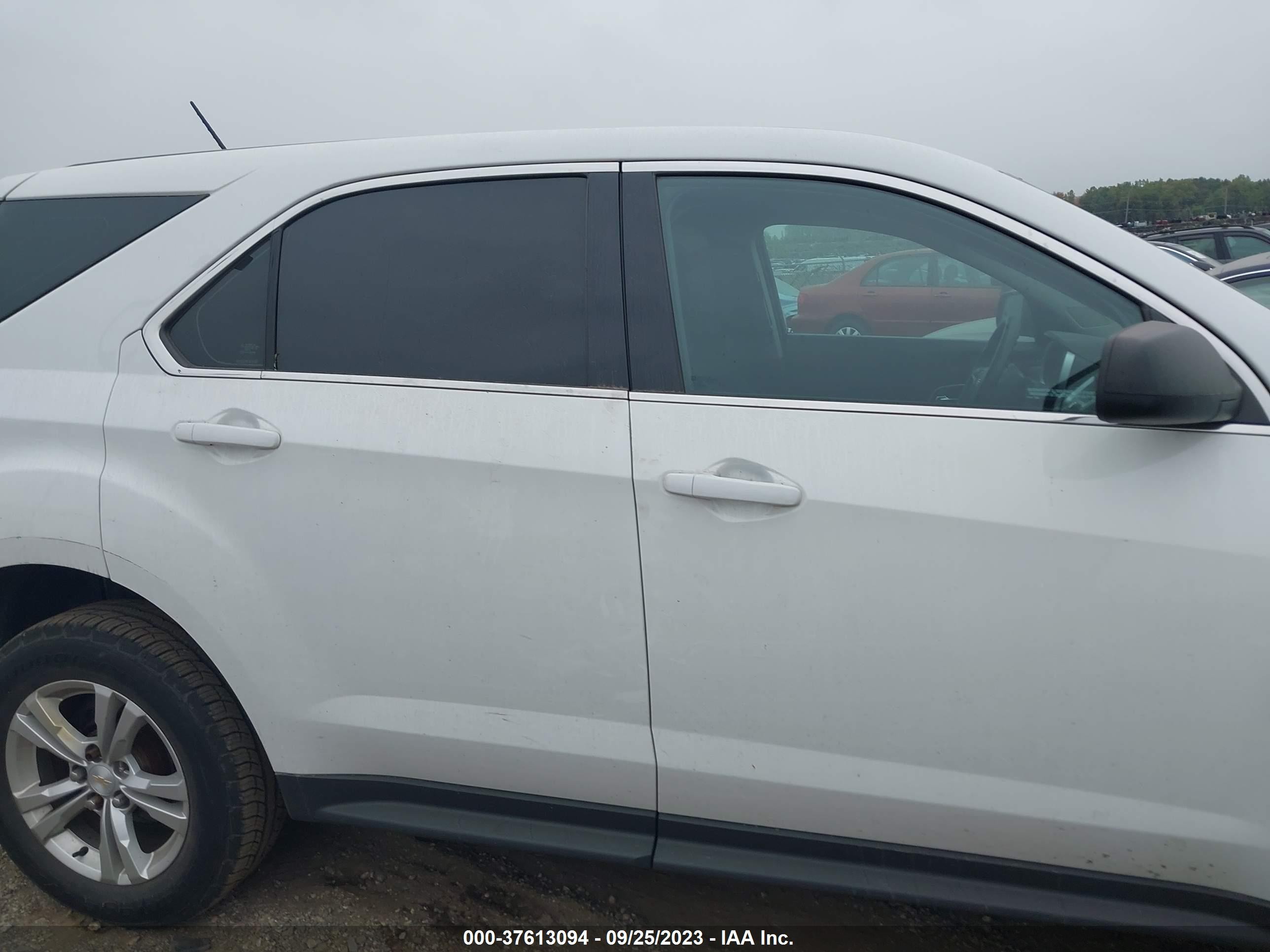 Photo 12 VIN: 2GNALAEK8F6338958 - CHEVROLET EQUINOX 