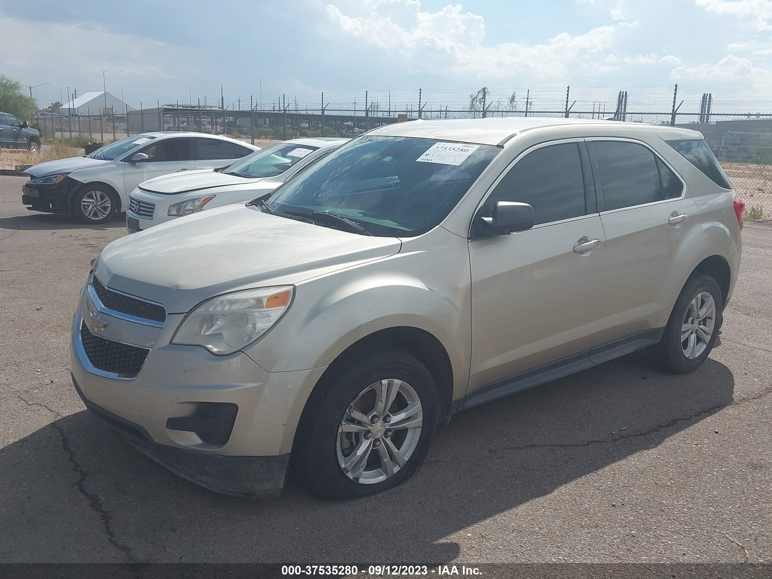 Photo 1 VIN: 2GNALAEKXF1124812 - CHEVROLET EQUINOX 