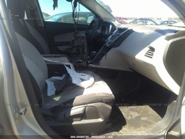 Photo 4 VIN: 2GNALBEC5B1265814 - CHEVROLET EQUINOX 