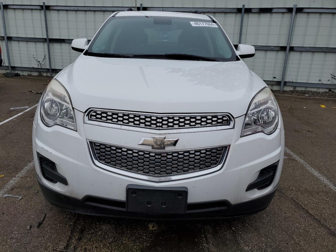 Photo 4 VIN: 2GNALBEK1F1117124 - CHEVROLET EQUINOX 