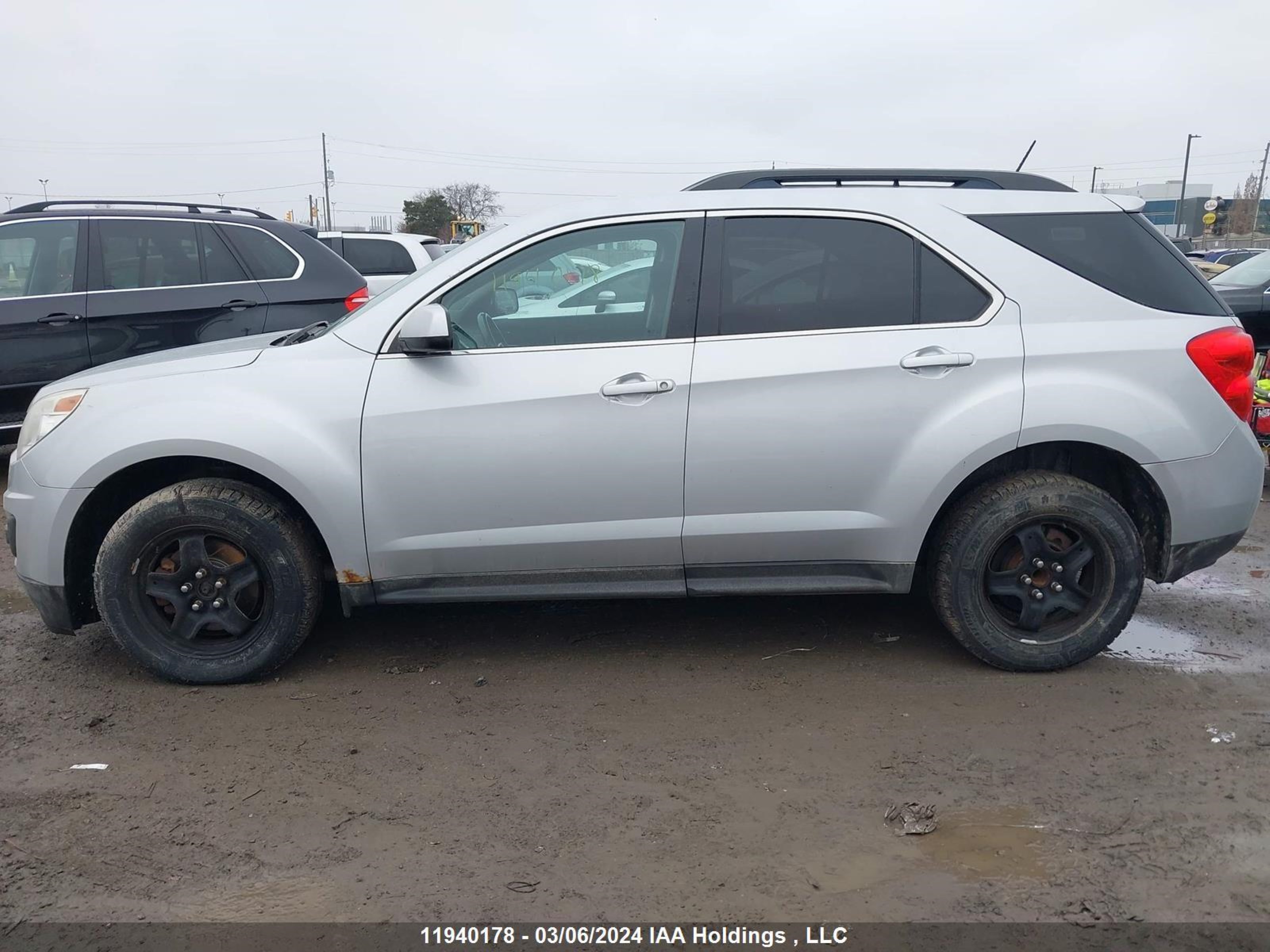 Photo 13 VIN: 2GNALBEK1F6340654 - CHEVROLET EQUINOX 