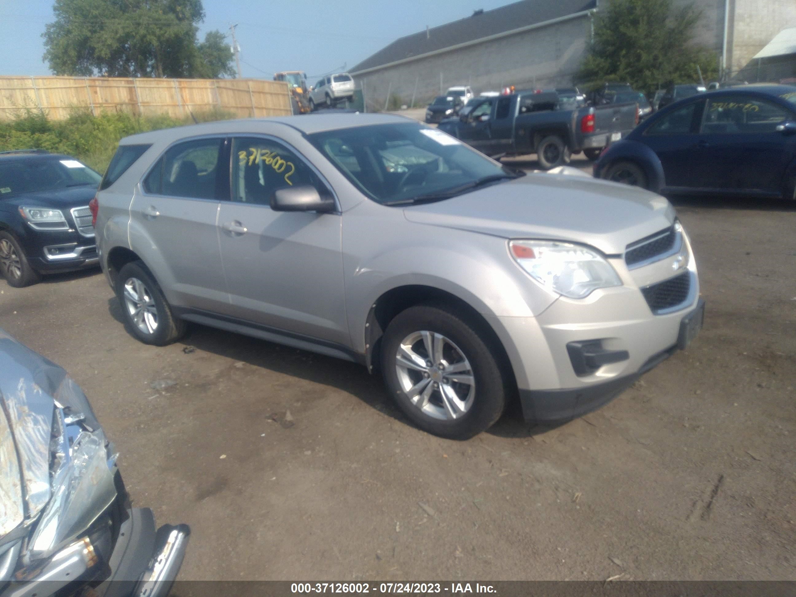 Photo 0 VIN: 2GNALBEK2C1215994 - CHEVROLET EQUINOX 