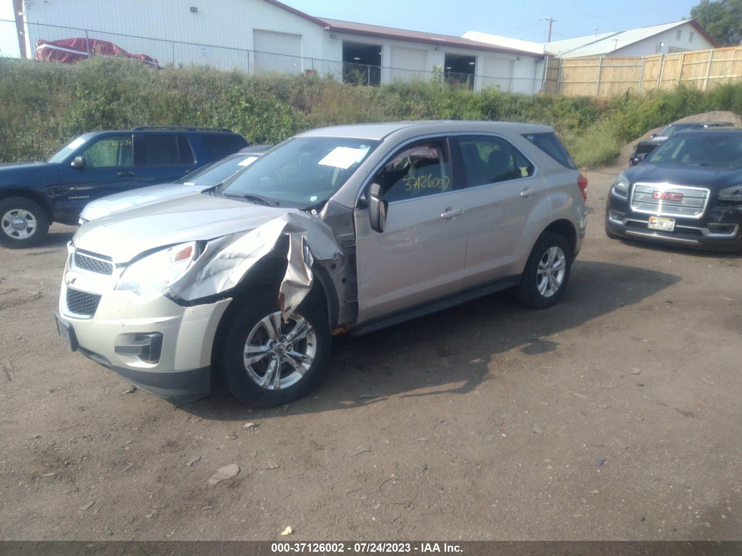 Photo 1 VIN: 2GNALBEK2C1215994 - CHEVROLET EQUINOX 