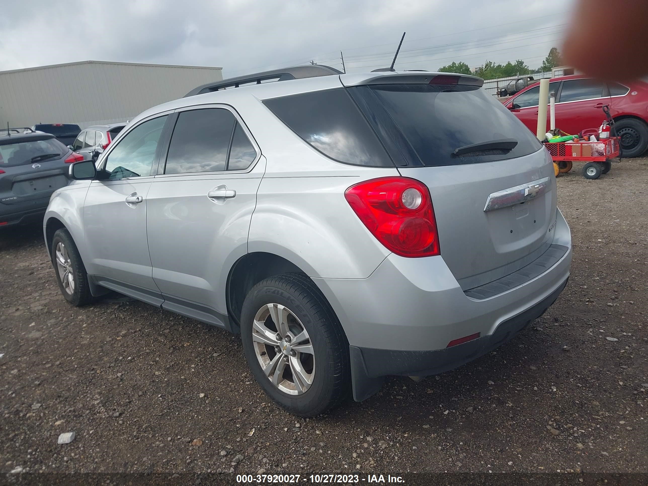 Photo 2 VIN: 2GNALBEK2F1162749 - CHEVROLET EQUINOX 