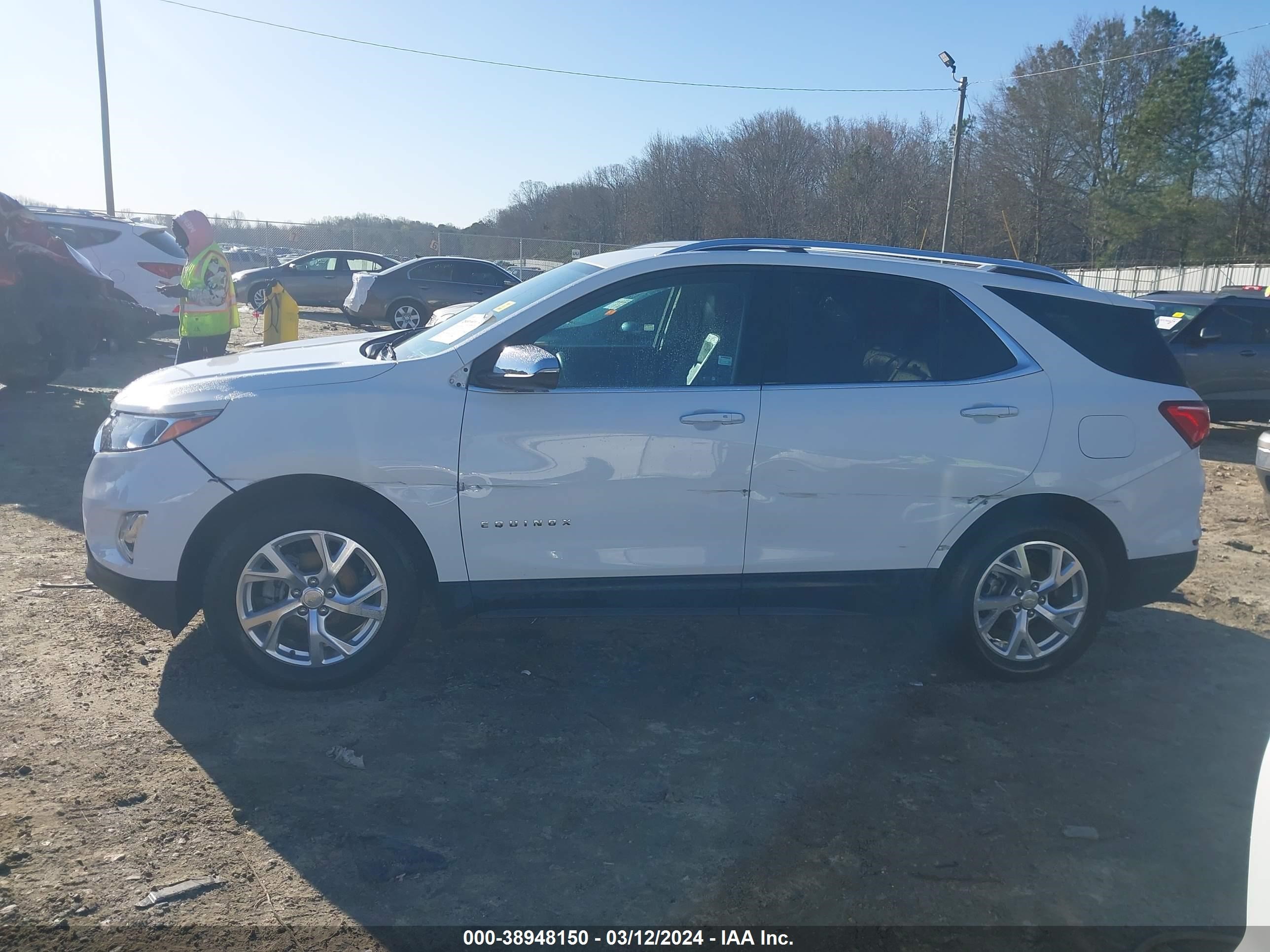 Photo 13 VIN: 2GNALBEK2H1502999 - CHEVROLET EQUINOX 