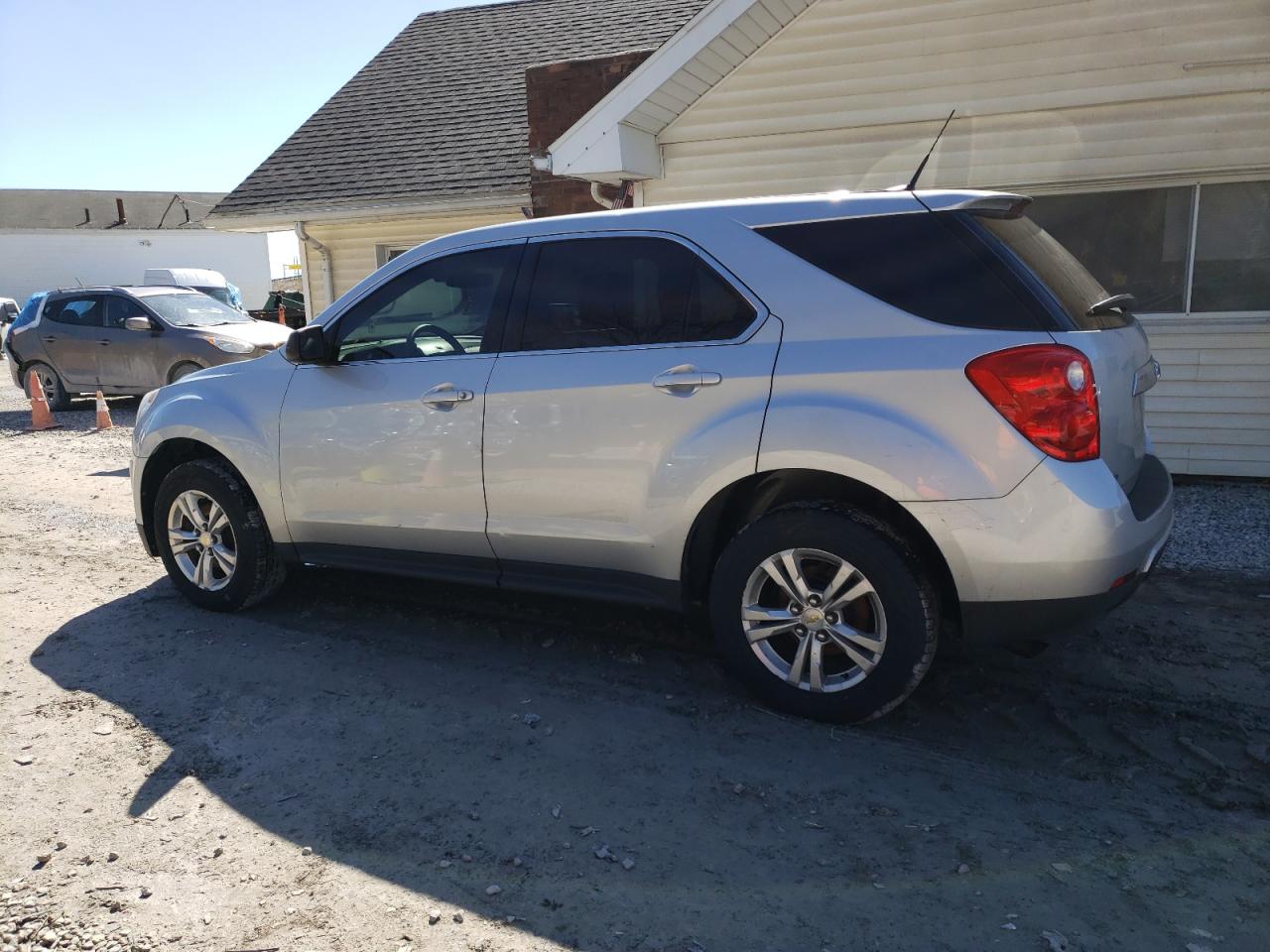 Photo 1 VIN: 2GNALBEK3C6218146 - CHEVROLET EQUINOX 