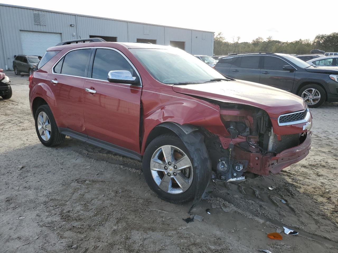 Photo 3 VIN: 2GNALBEK3F6255797 - CHEVROLET EQUINOX 