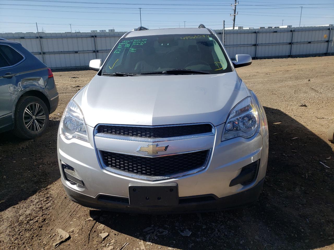 Photo 4 VIN: 2GNALBEK3F6407545 - CHEVROLET EQUINOX 