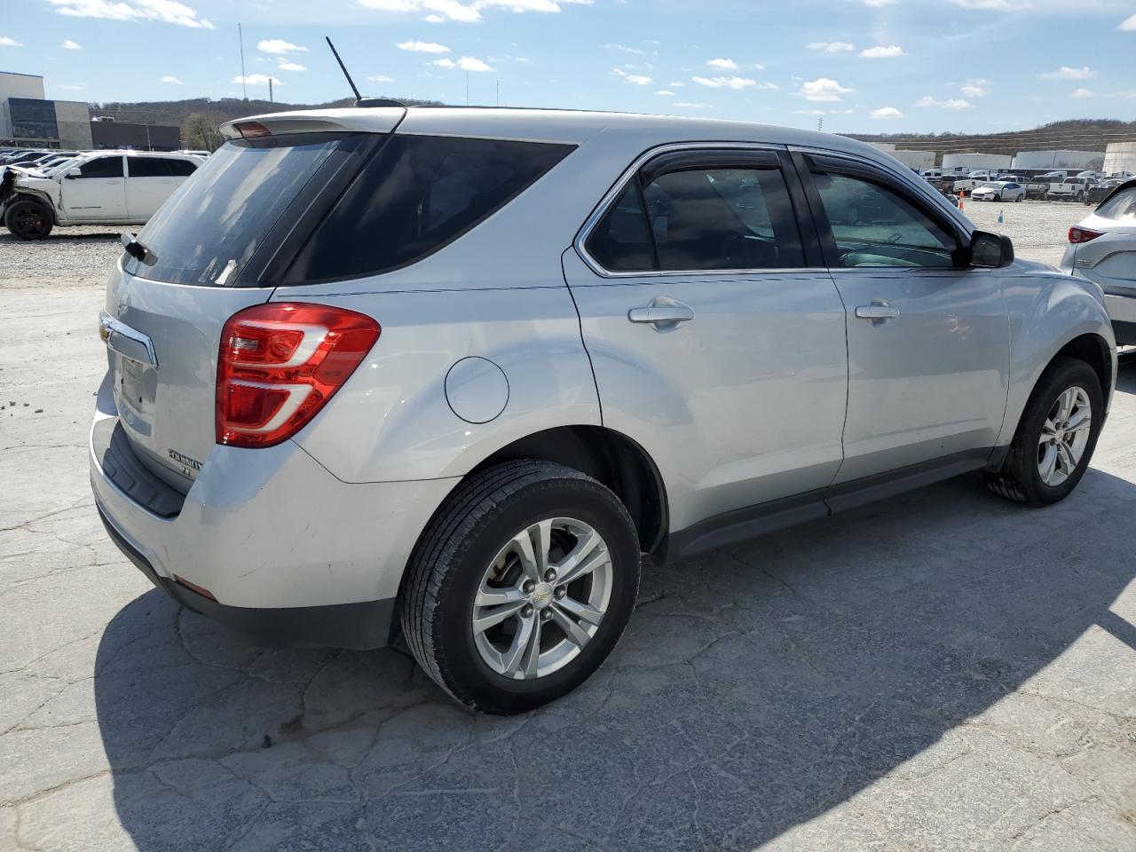 Photo 2 VIN: 2GNALBEK3G1162132 - CHEVROLET EQUINOX 