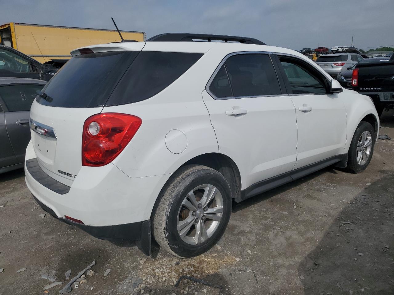 Photo 2 VIN: 2GNALBEK4F6125916 - CHEVROLET EQUINOX 