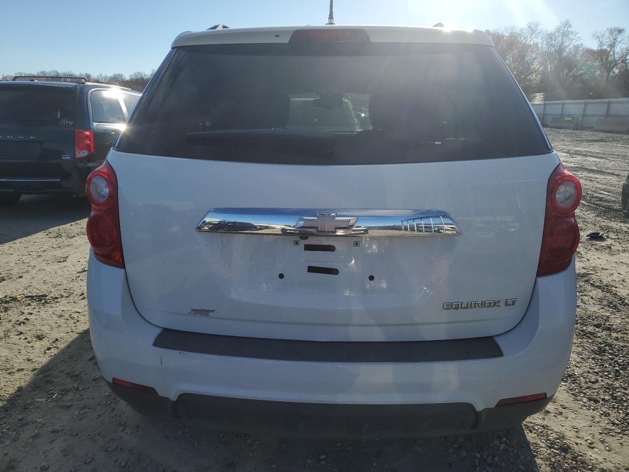 Photo 5 VIN: 2GNALBEK4F6400474 - CHEVROLET EQUINOX 