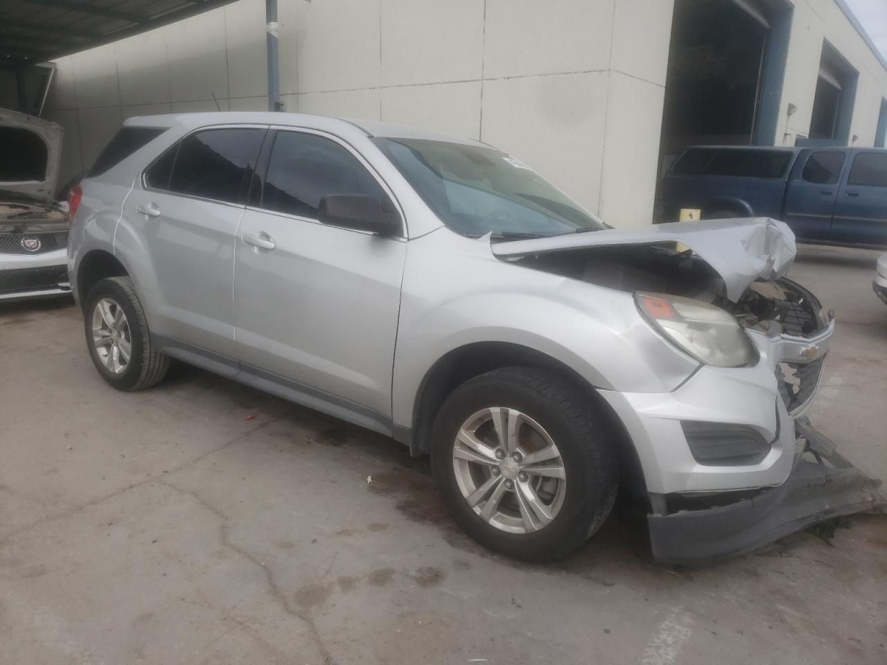 Photo 3 VIN: 2GNALBEK6H1574210 - CHEVROLET EQUINOX 