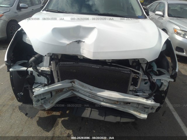 Photo 5 VIN: 2GNALBEK7C1106933 - CHEVROLET EQUINOX 