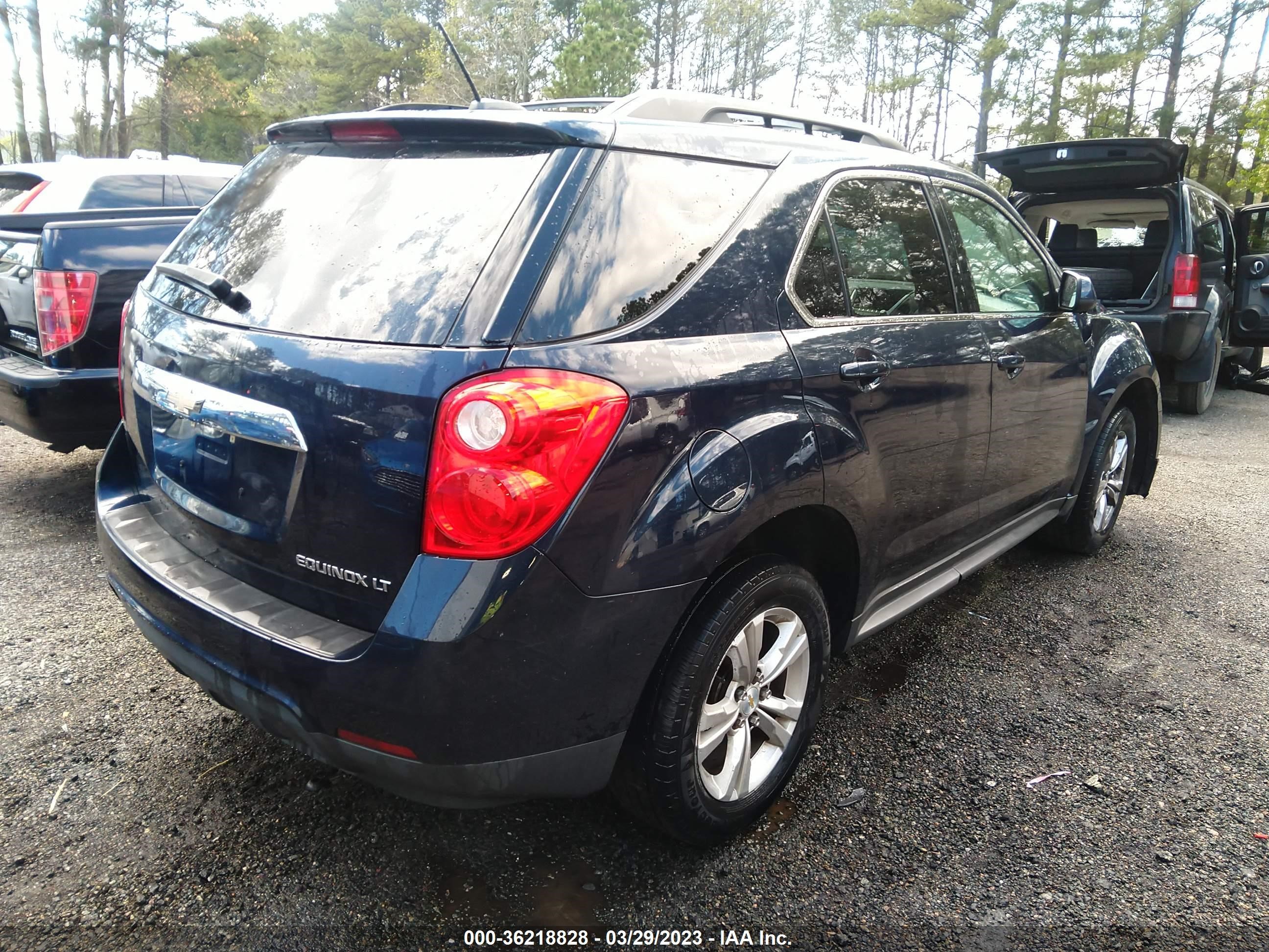 Photo 3 VIN: 2GNALBEK7F1131738 - CHEVROLET EQUINOX 