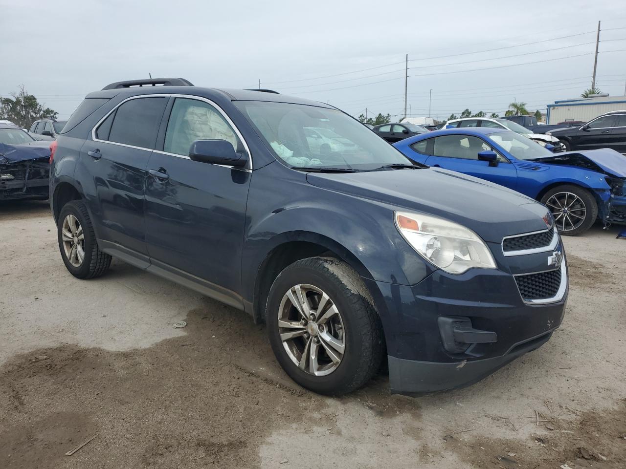 Photo 3 VIN: 2GNALBEK7F6192459 - CHEVROLET EQUINOX 