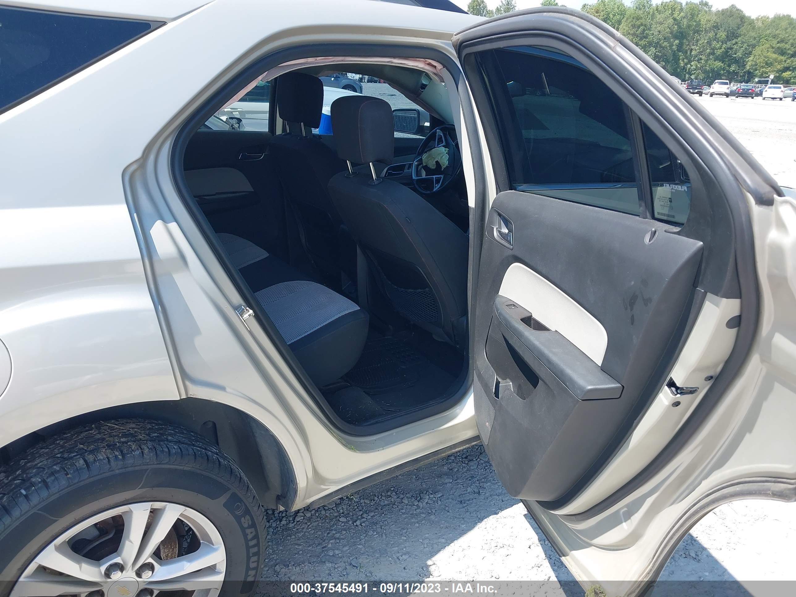 Photo 7 VIN: 2GNALBEK7F6285725 - CHEVROLET EQUINOX 