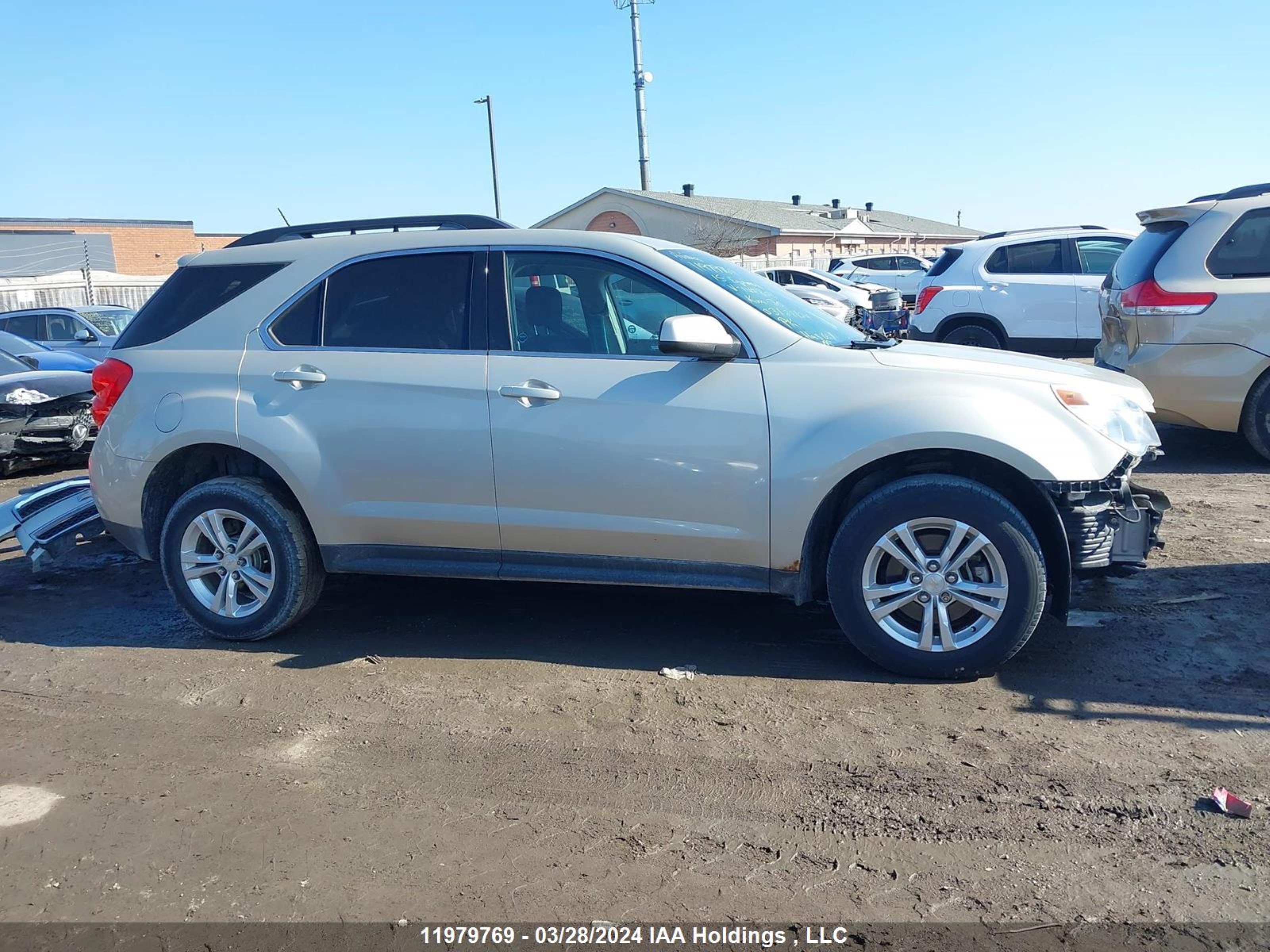 Photo 13 VIN: 2GNALBEK8F6144808 - CHEVROLET EQUINOX 