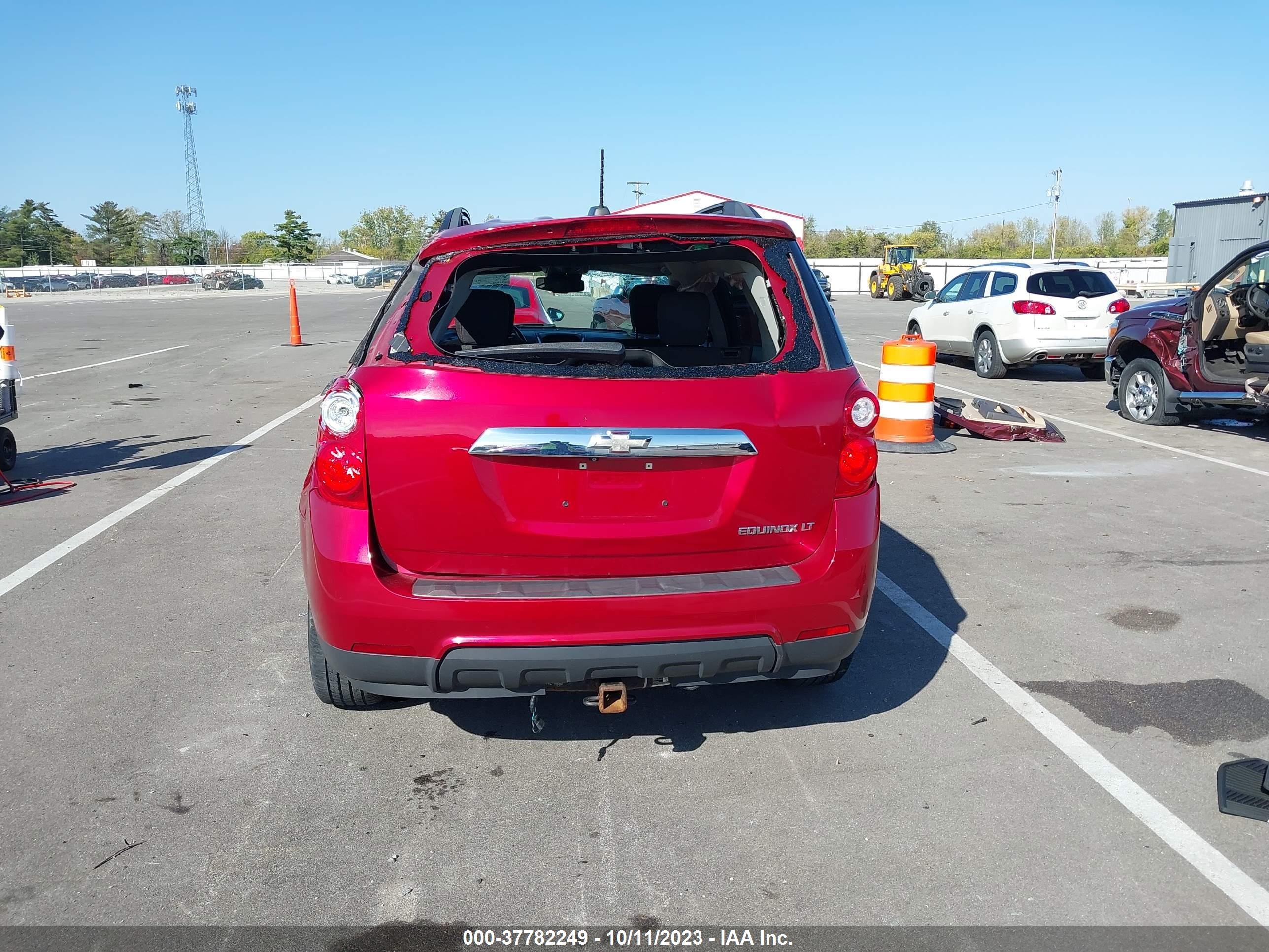 Photo 16 VIN: 2GNALBEK8F6241765 - CHEVROLET EQUINOX 