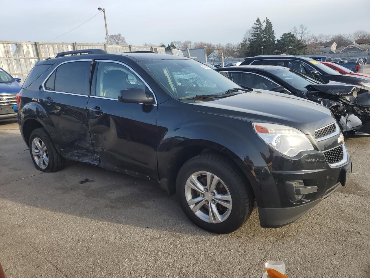 Photo 3 VIN: 2GNALBEK8F6248764 - CHEVROLET EQUINOX 