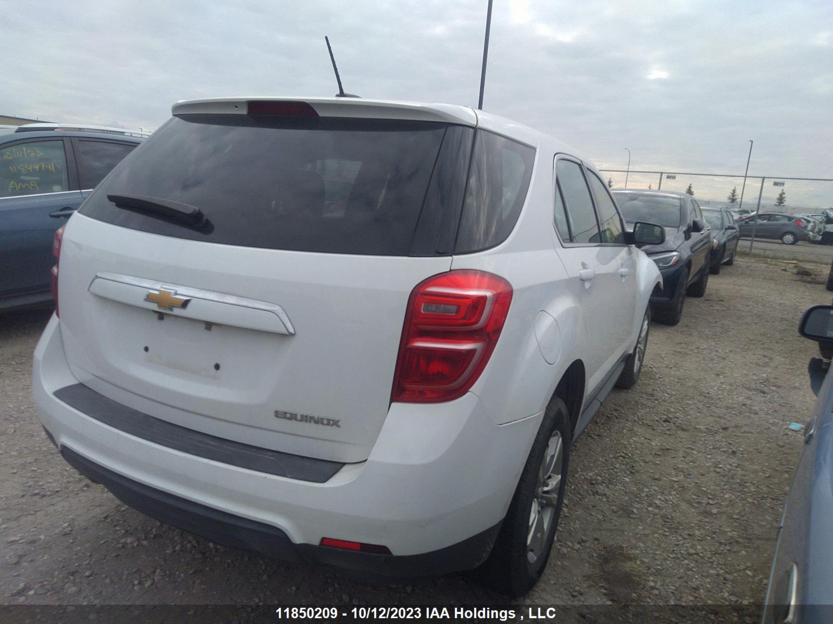 Photo 3 VIN: 2GNALBEK8G6282611 - CHEVROLET EQUINOX 