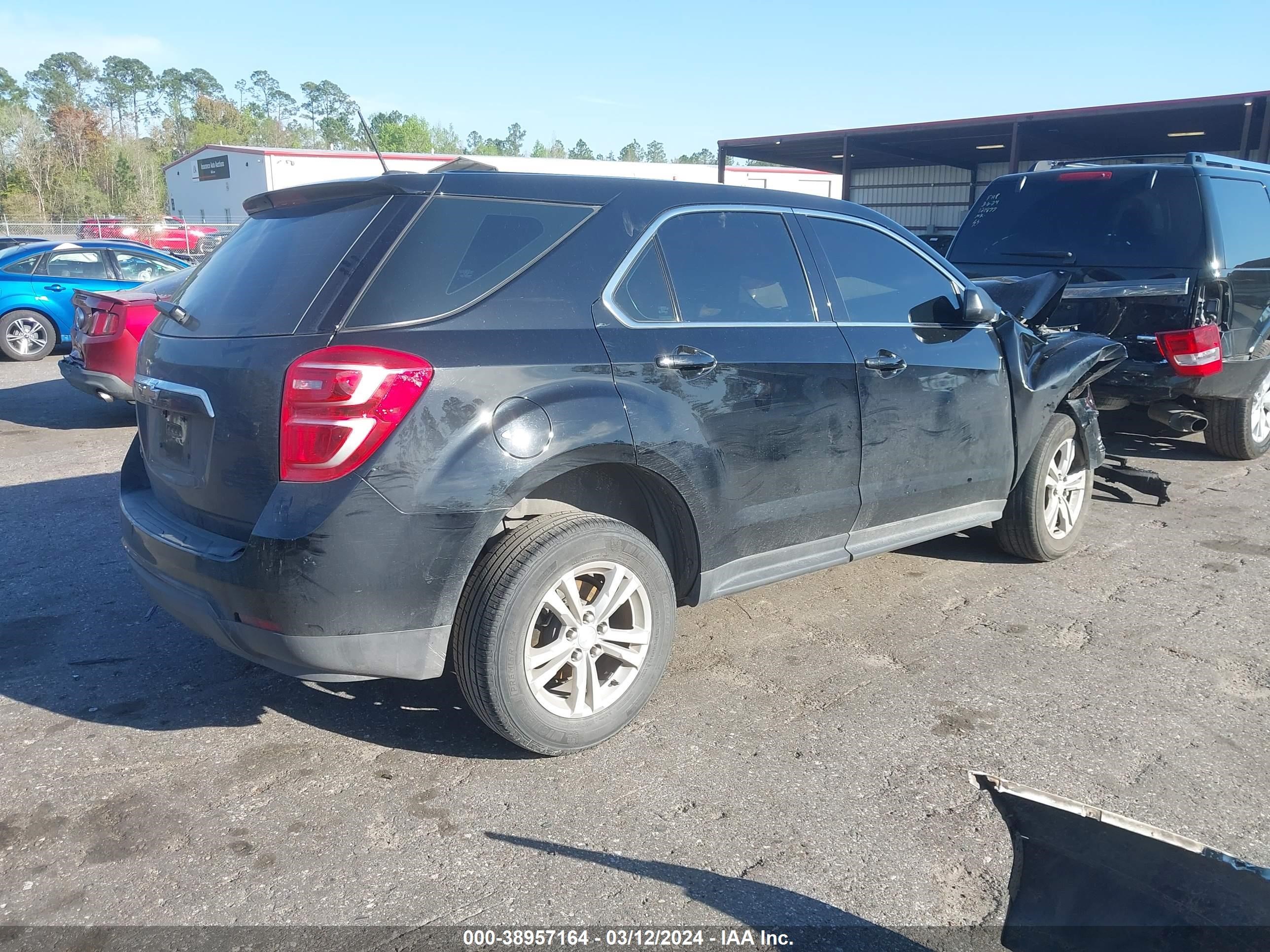 Photo 3 VIN: 2GNALBEK8H1587203 - CHEVROLET EQUINOX 