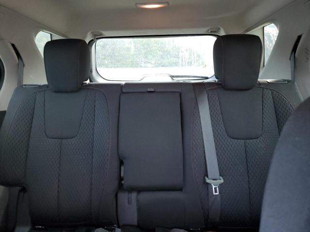 Photo 9 VIN: 2GNALBEKXC6222002 - CHEVROLET EQUINOX LS 