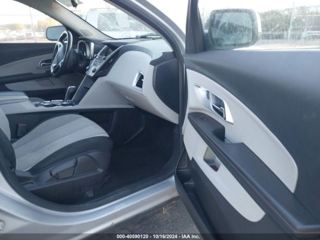 Photo 4 VIN: 2GNALBEKXF1103044 - CHEVROLET EQUINOX 